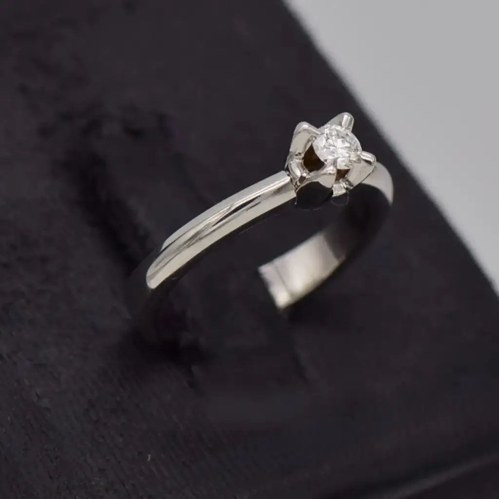 18ct White Gold Engagement Ring - View 2