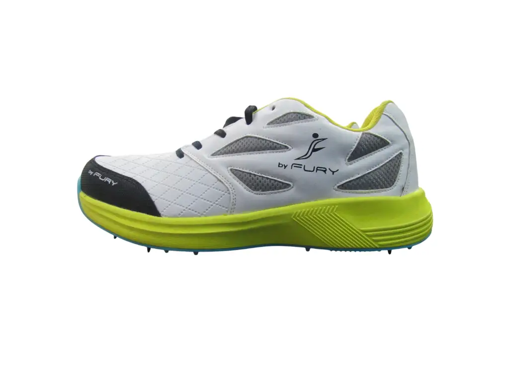 Fury Km16 Cricket Shoe – Metal Spikes - View 3