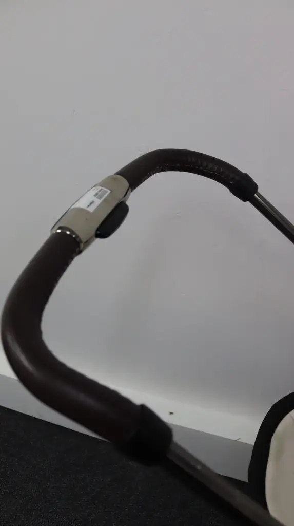 Silver Cross Wayfarer Special Edition Travel System - View 18
