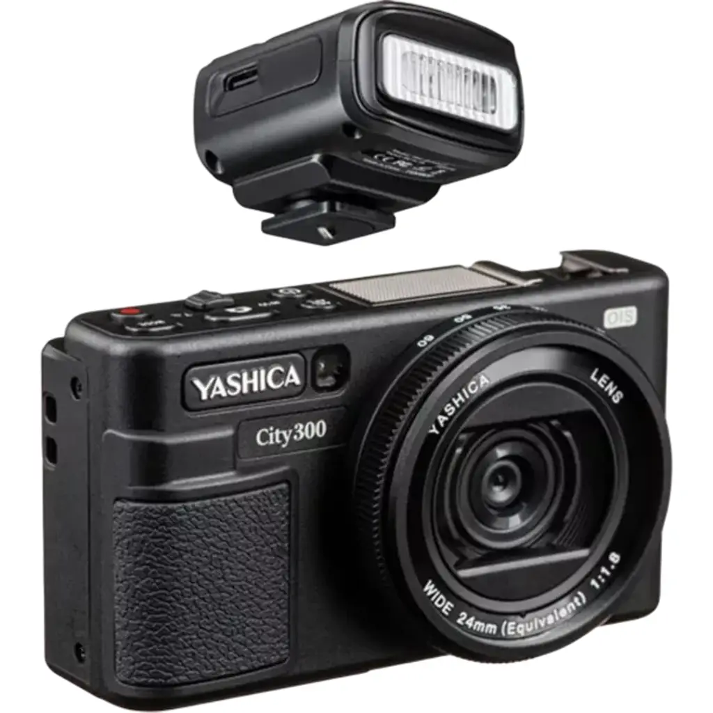 Yashica City 300 Digital Camera