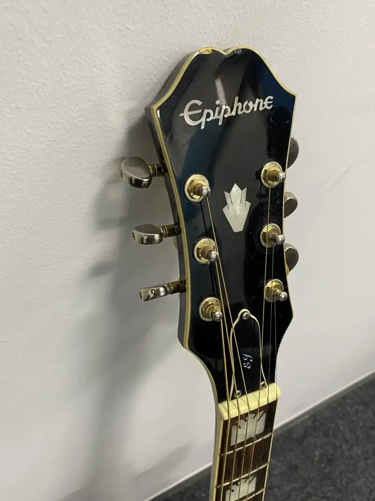 Epiphone Ej-200Ec Acoustic Electric Guitar - View 3