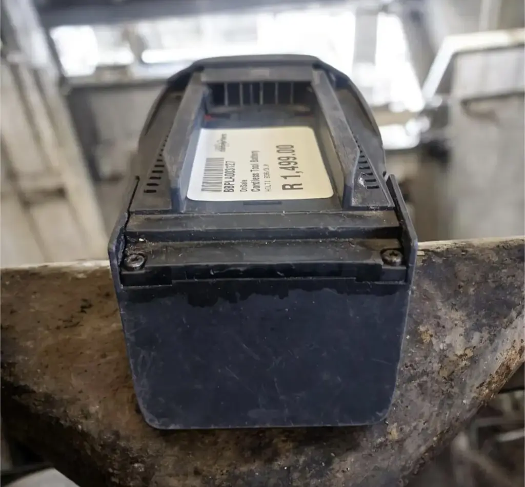 Hilti B36/3.0 Tool Battery - View 2