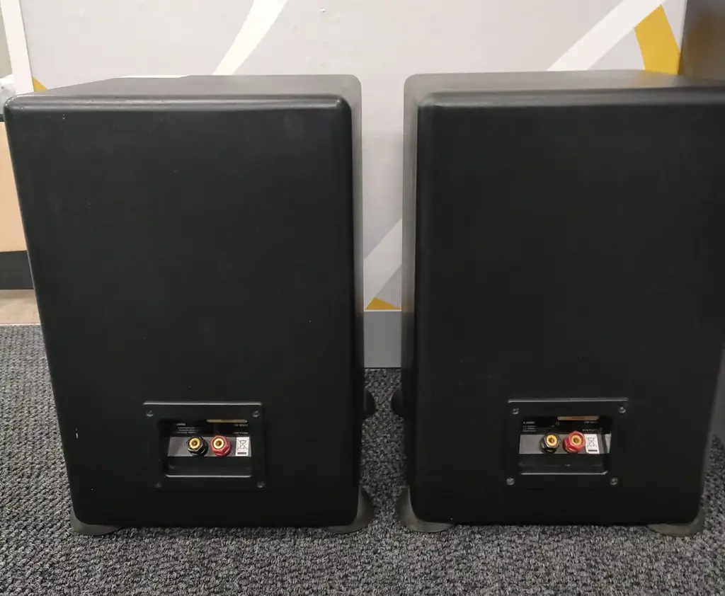 Stereo Speakers - View 4