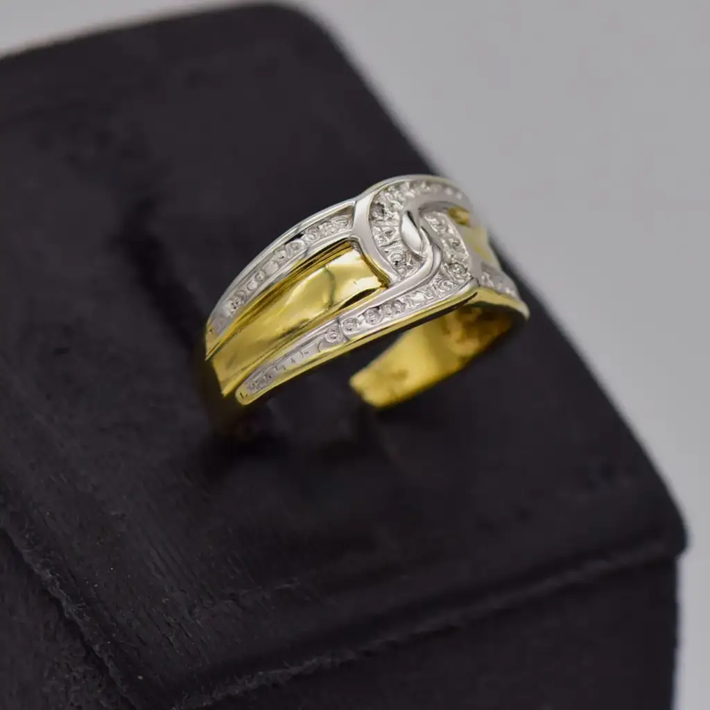 9ct Yellow Gold Dress Ring - View 2