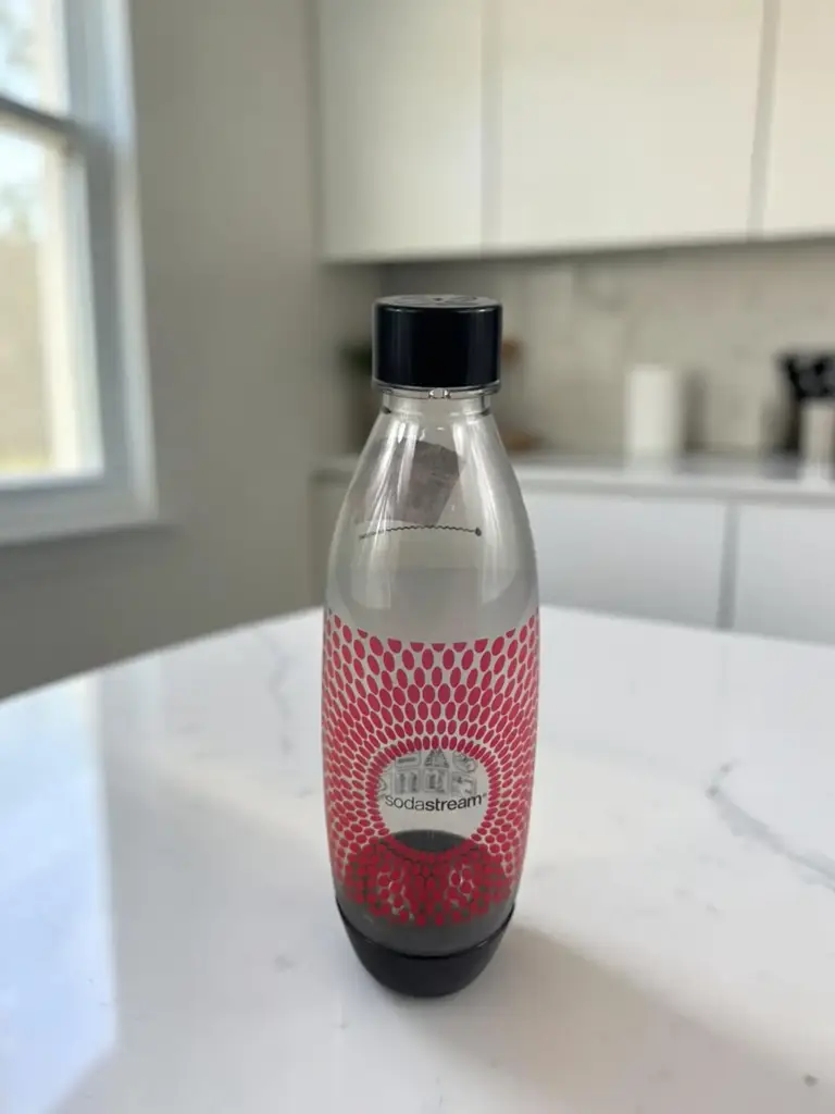 1 X Red Sodastream 1 Liter Carbonating Bottle Durable Reusable (Single) 1L