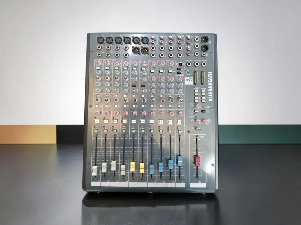 Allen & Heath Xb-14 Broadcast Mixer