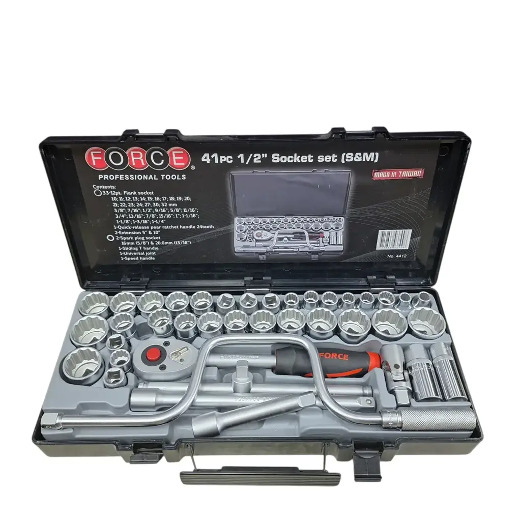 Force 41-Piece 1/2" Drive Socket And Combination Tool Set