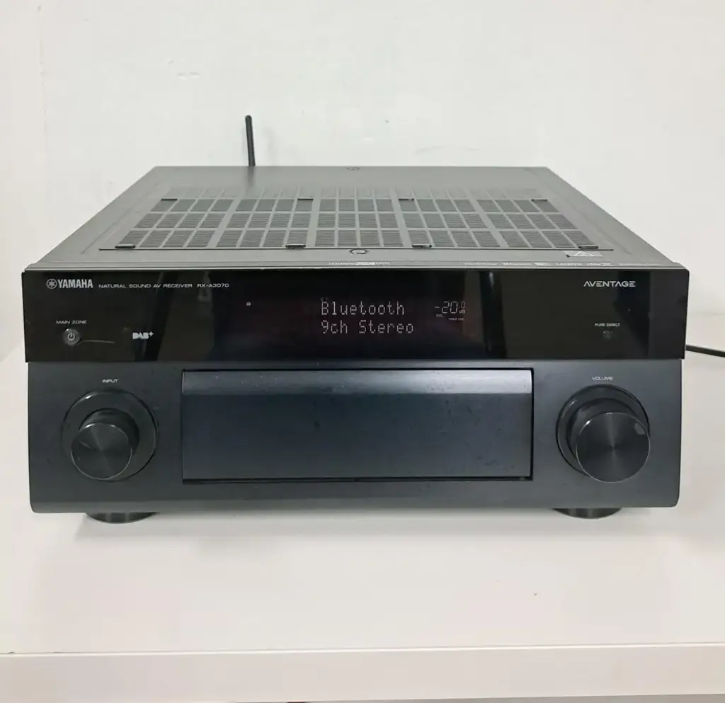 Yamaha Aventage Rx-A3070 Natural Sound Av Receiver