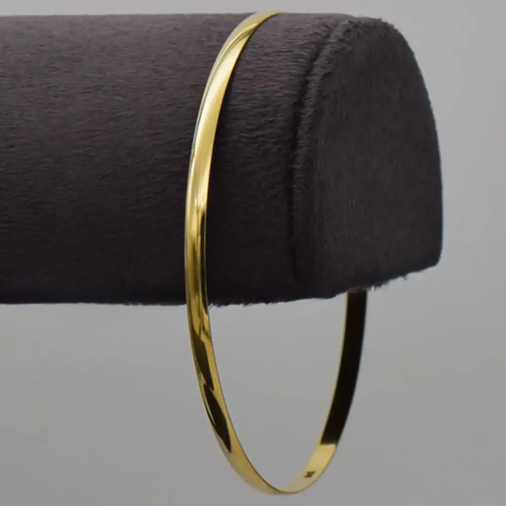 9ct Yellow Gold Bangle Plain