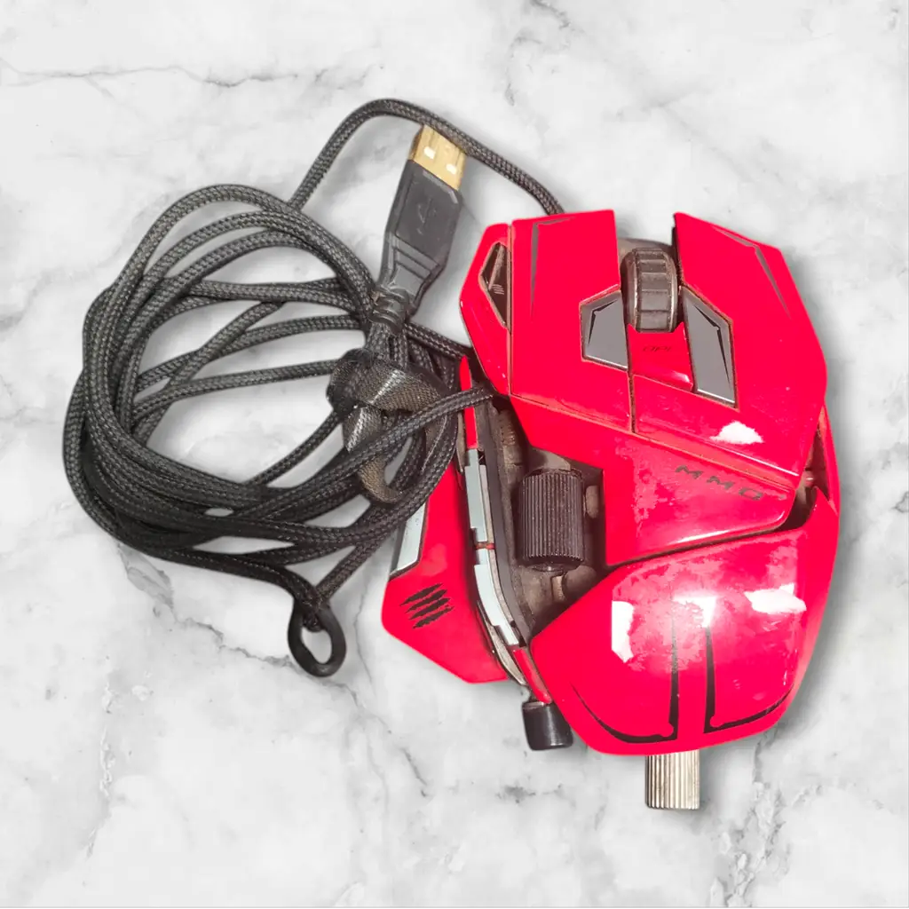 Mad Catz M.M.O.7