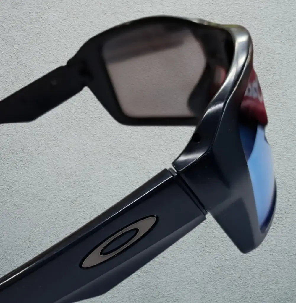 Oakley Mens Sunglasses - View 3