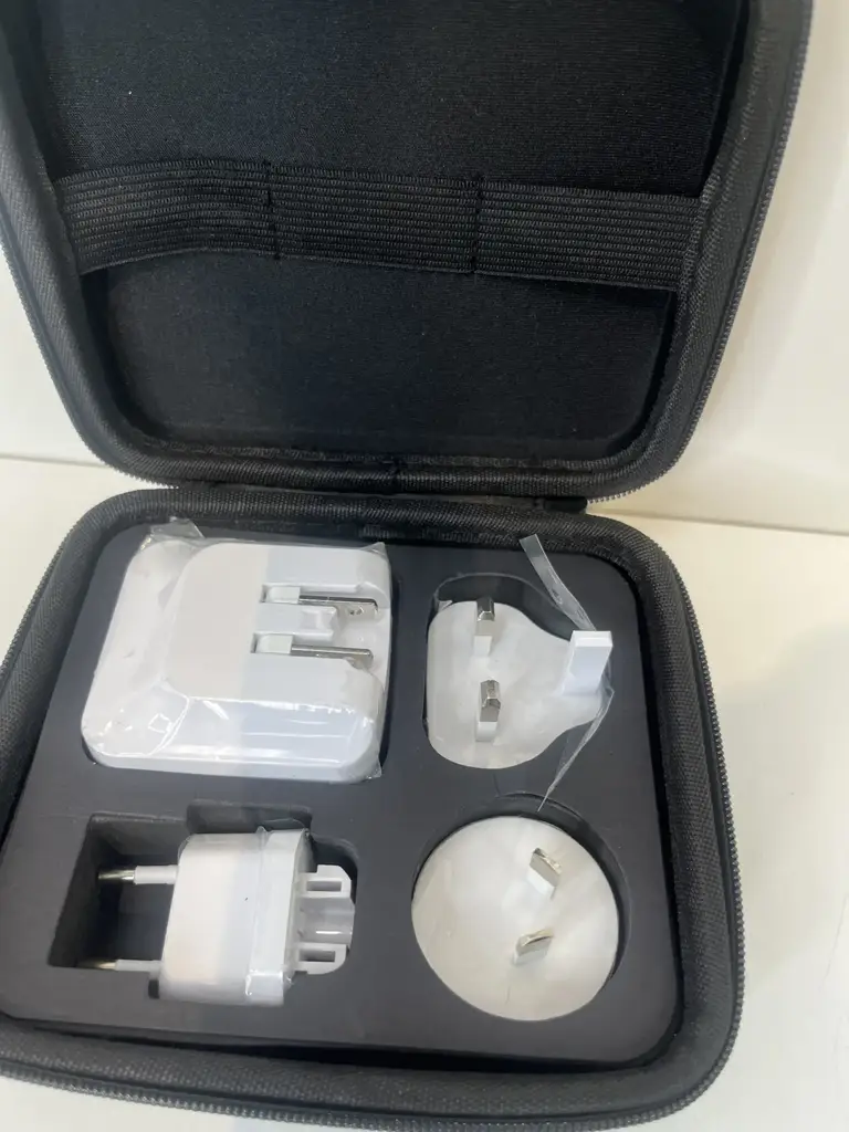 Travel World 6.8 -4 Usb Wall Charger Kit - View 2