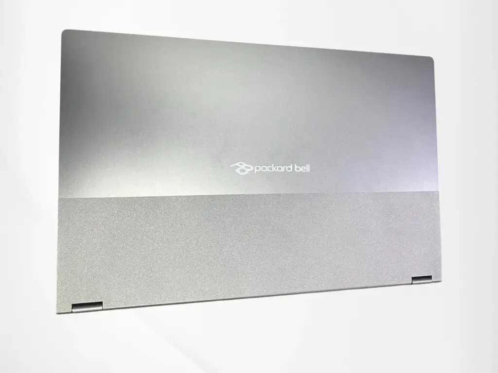 Packard Bell Ryzen 3 3200U Carrera F3 Laptop (512Gb) - View 3
