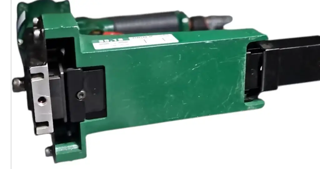 Omer 35.18 Staple Gun - View 3