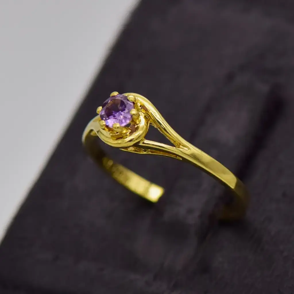 18ct Yellow Gold Dress Ring - View 3
