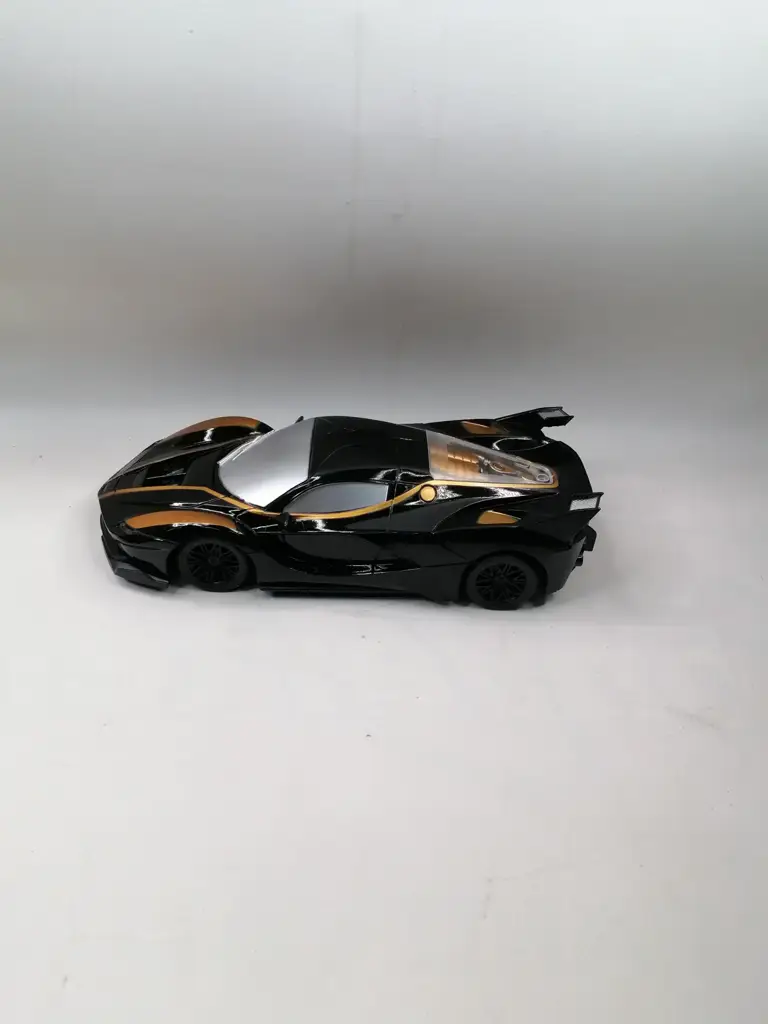 Remote Control 5Toy Stunt Car