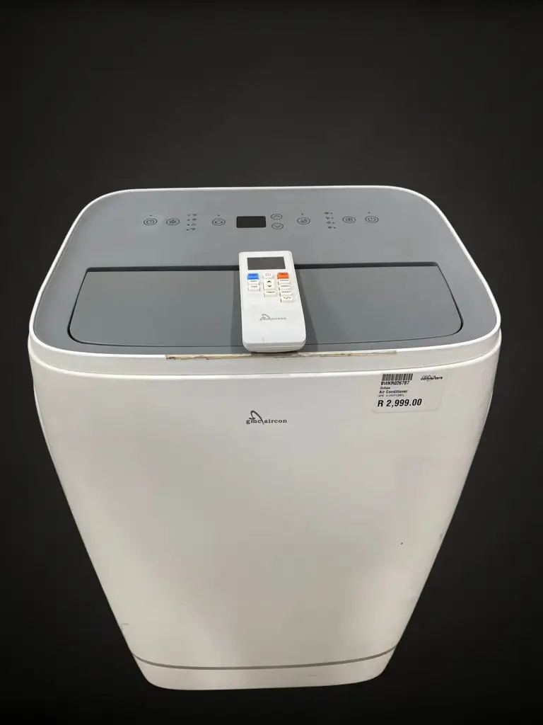 Gmc Aircon Gmcp12rlc 12,000 Btu Portable Air Conditioner. (With A Remote)