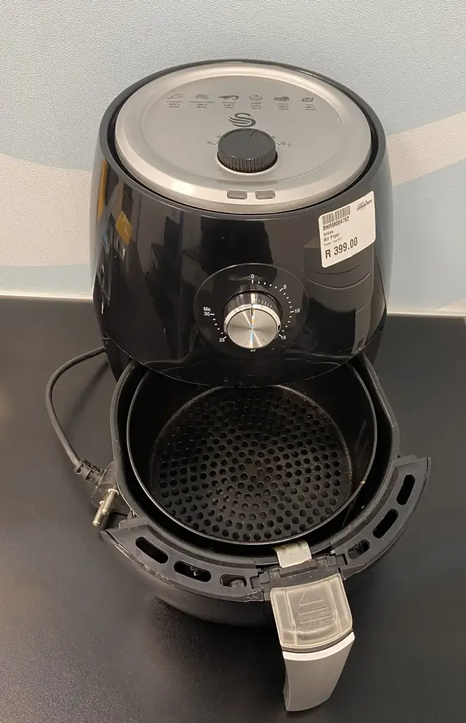 Swan Saf01 Airfryer - View 3