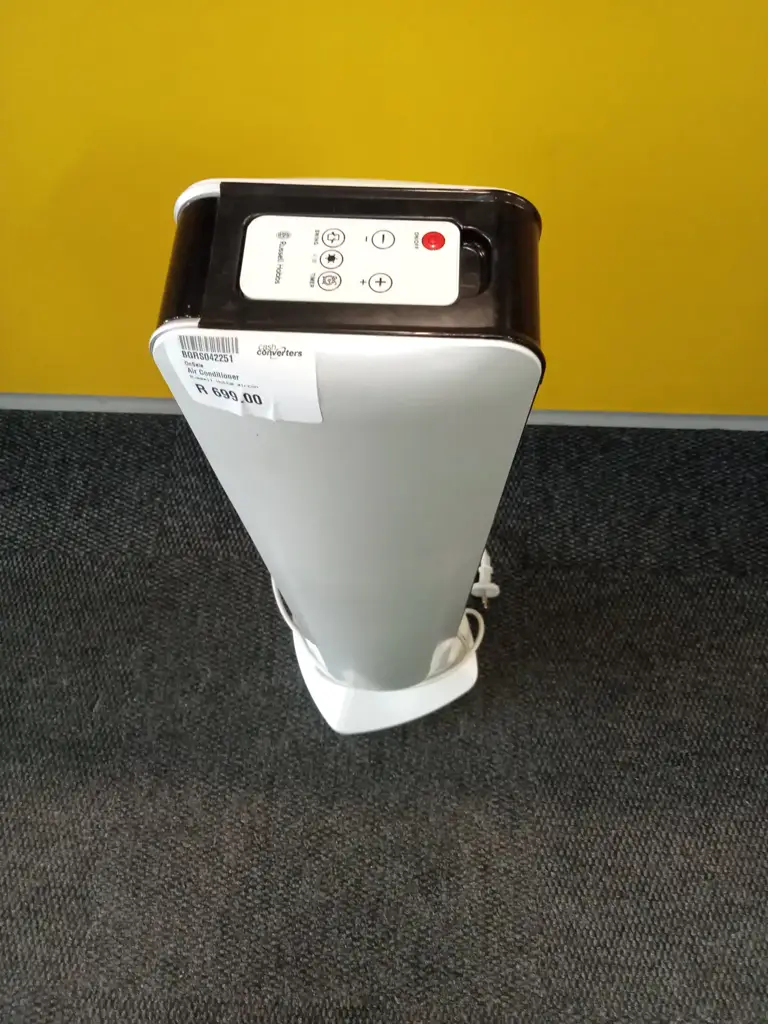 Russell Hobbs Aircon - View 2
