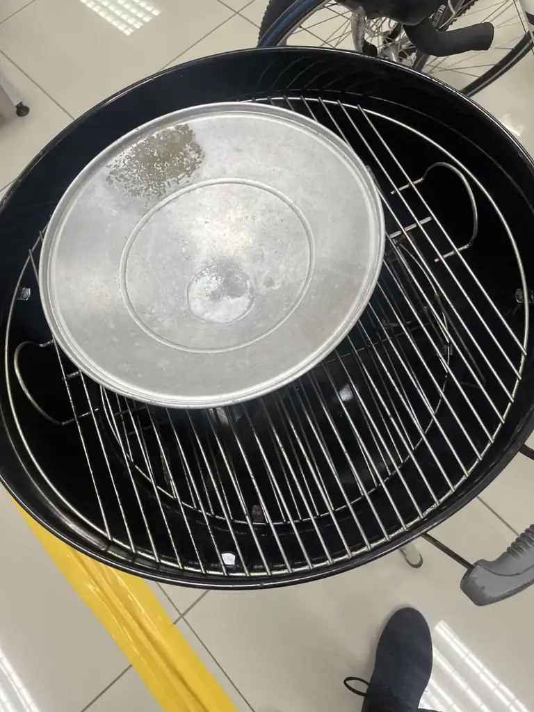 Weber Black Compact Kettle Grill 57Cm - View 3
