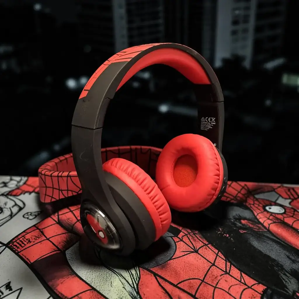 Volkano Marvel Spider-Man 3D Bluetooth Headphones
