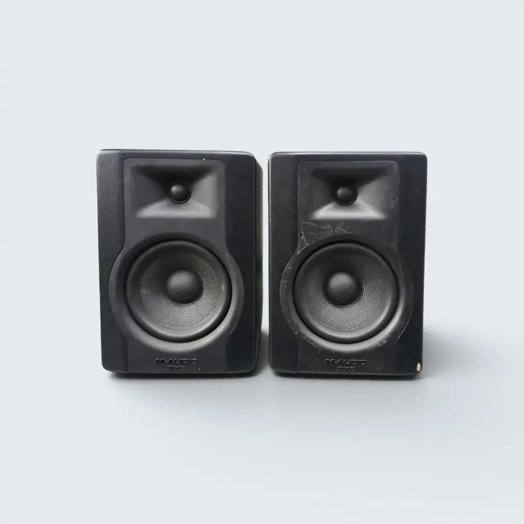 M-Audio Bx5 D3 Studio Monitor Speakers (Pair) - View 2