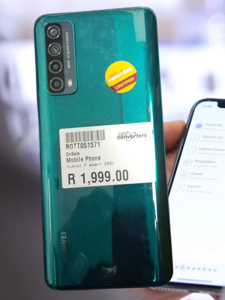 Huawei P Smart 2021 - View 2
