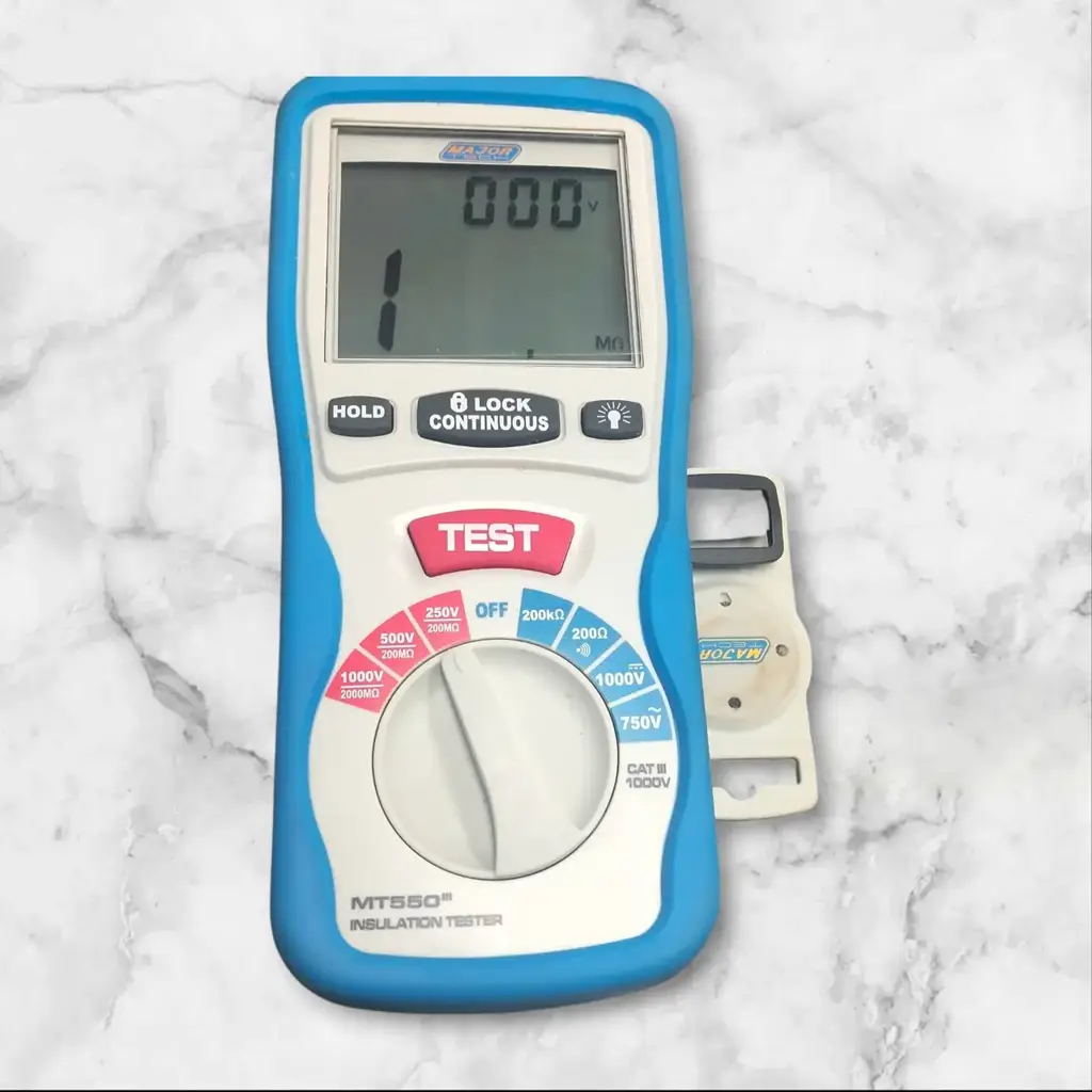 Mt550"Insulation Tester