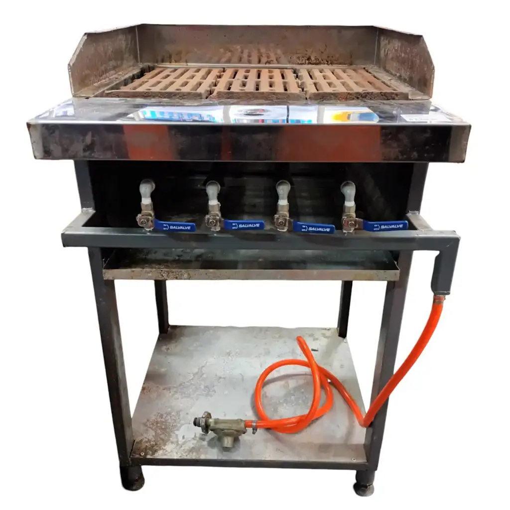 4 Burner Gas Grill (In-Store Collection) - View 2