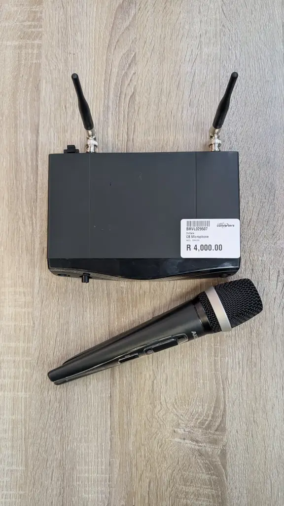 Akg Sr420 Professional Uhf Wireless Microphone Receiver - View 3