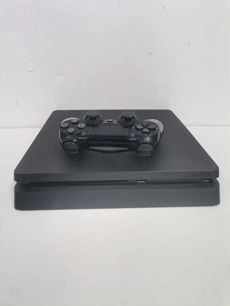 Sony Playstation 4 Console 1Tb With One Controller - View 3