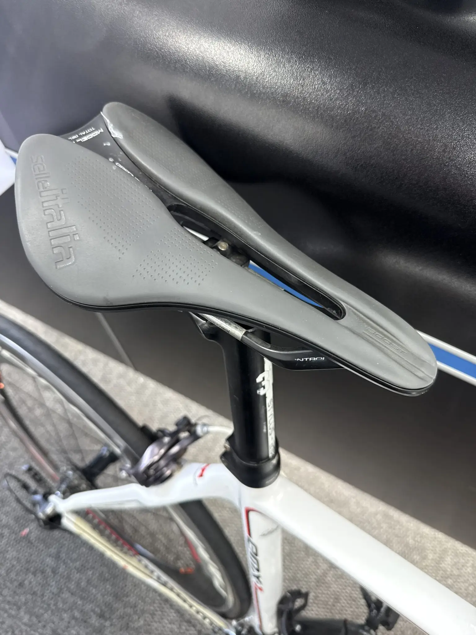 Eddy Merckx EMX-1 Carbon Road Bicycle