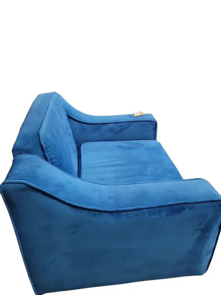 Sina Velvet Armchair - View 3