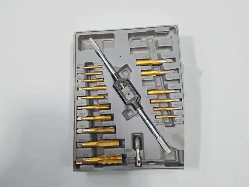 Tap & Die Set - View 2
