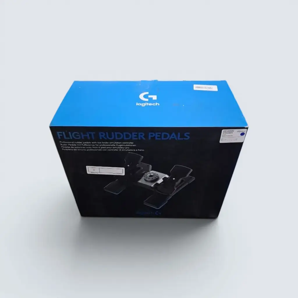 Logitech G Saitek Pro Flight Rudder Pedals - View 3