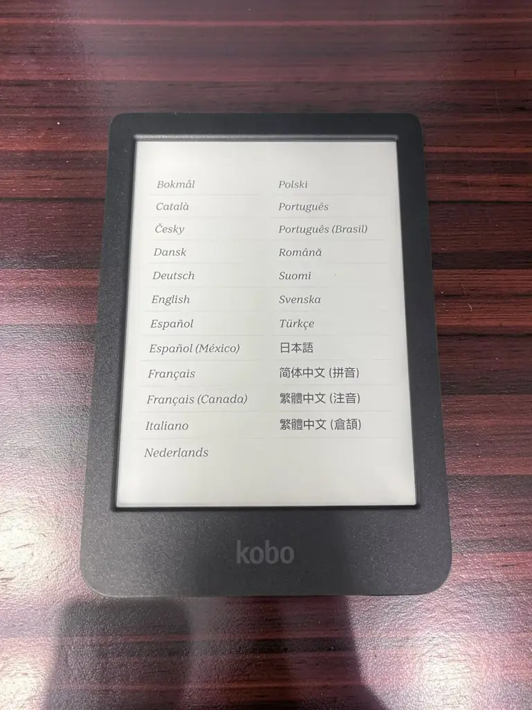 Kobo Clara Bw Ereader, 6 (N365b)