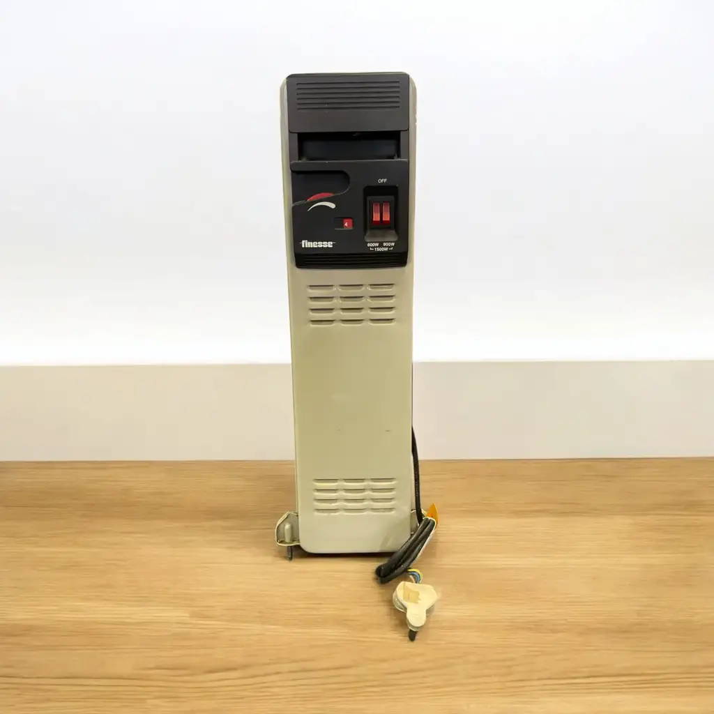 Finesse 1500W Oil Heater - View 2