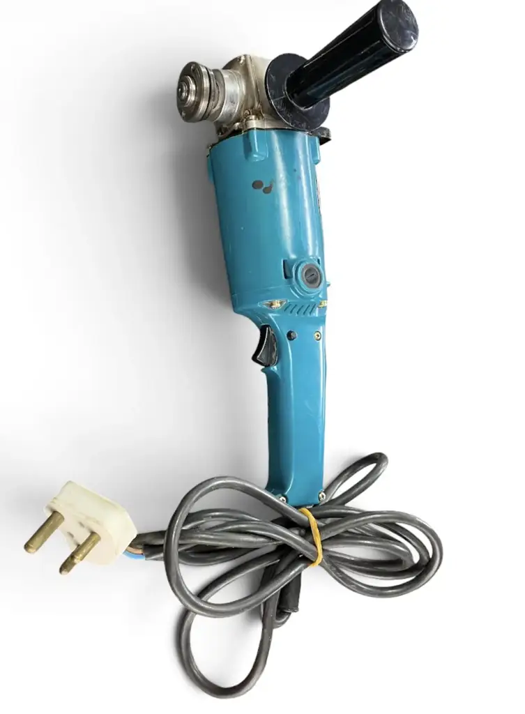 Makita 9005B Grinder