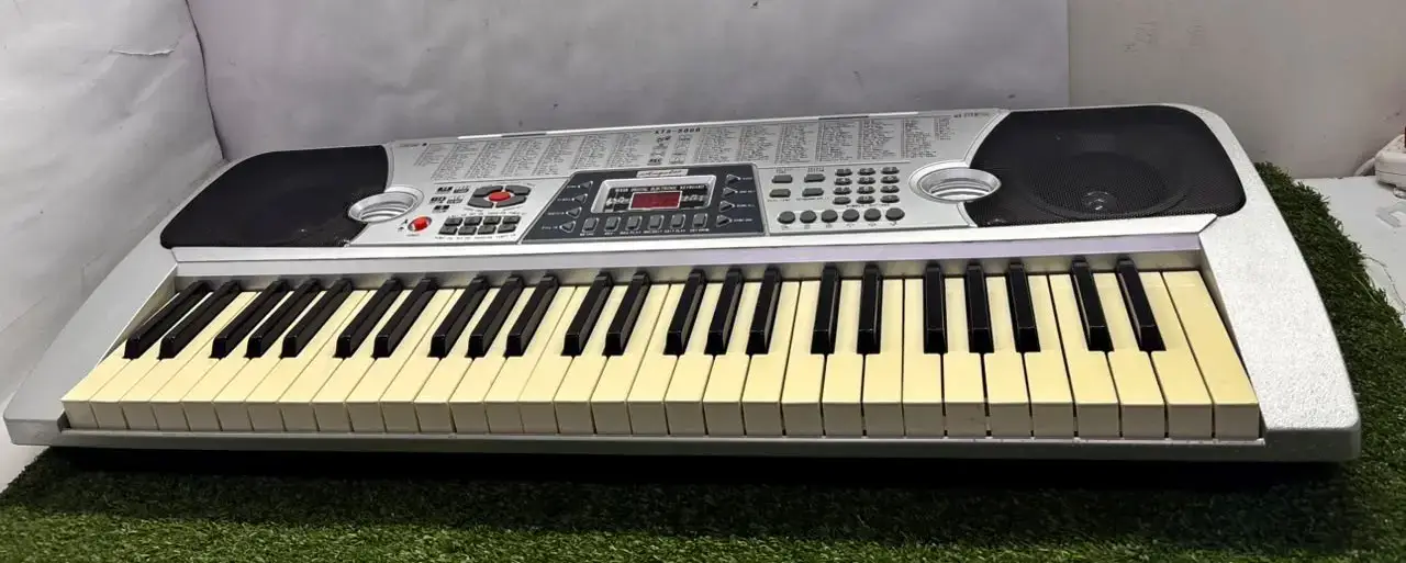 Angelet Xts-5888 54-Key Electronic Teaching Keyboard