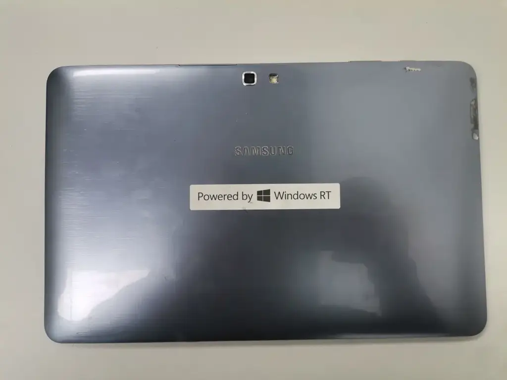 Samsung Ativ Tab Gt-P8510 32Gb, Wi-Fi, 10.1In Windows Tab- Metallic Silver - View 2