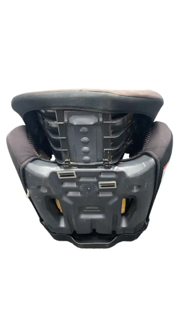 Fisherprice Baby Car Seat - View 2