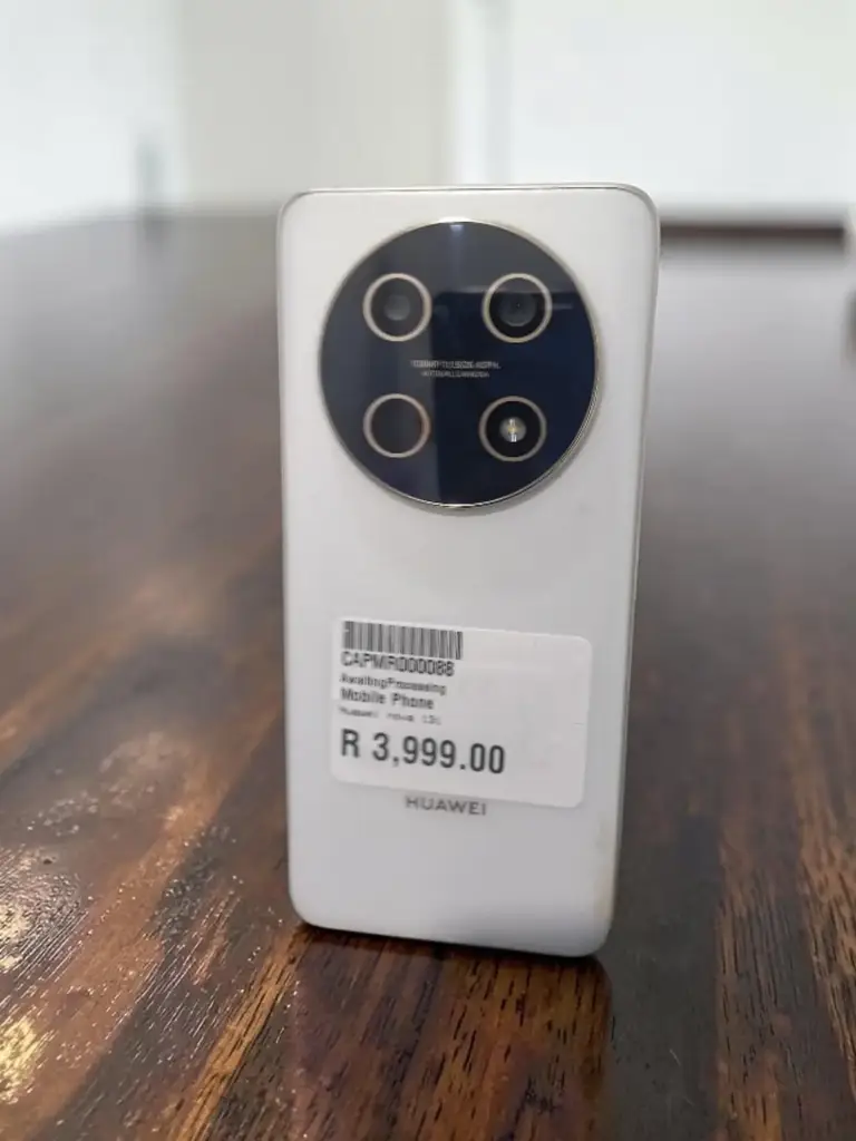 Nova 13I 256 Gb