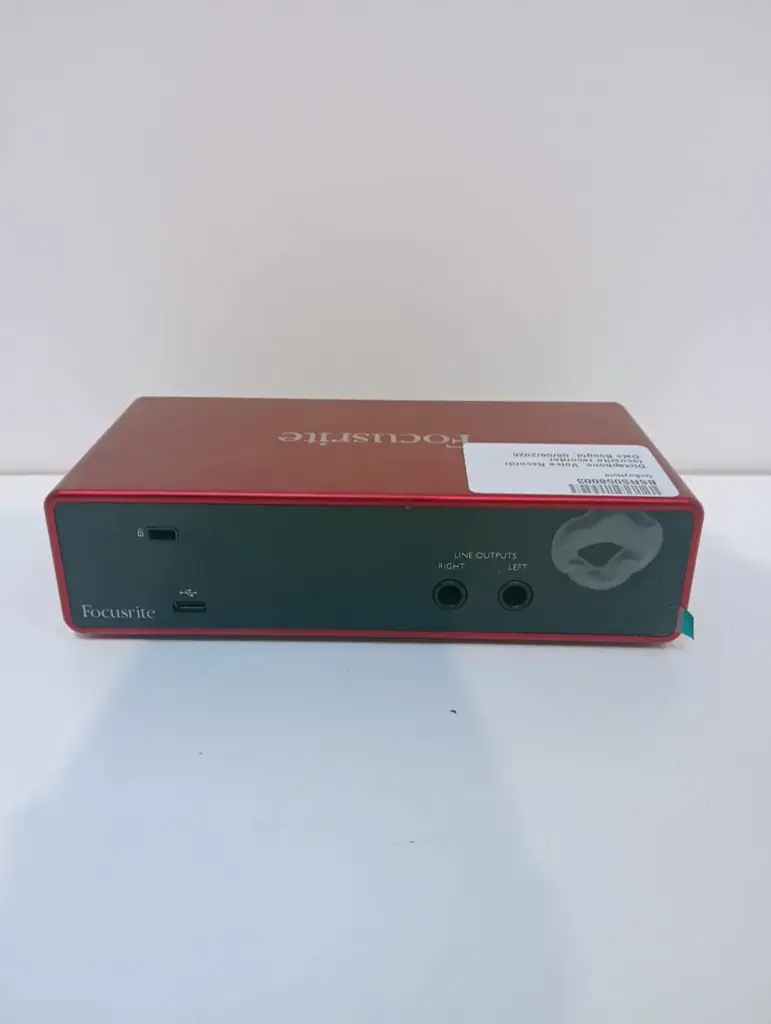Focusrite Scarlett 2I2 Audio Interface – 3Rd Gen - View 2