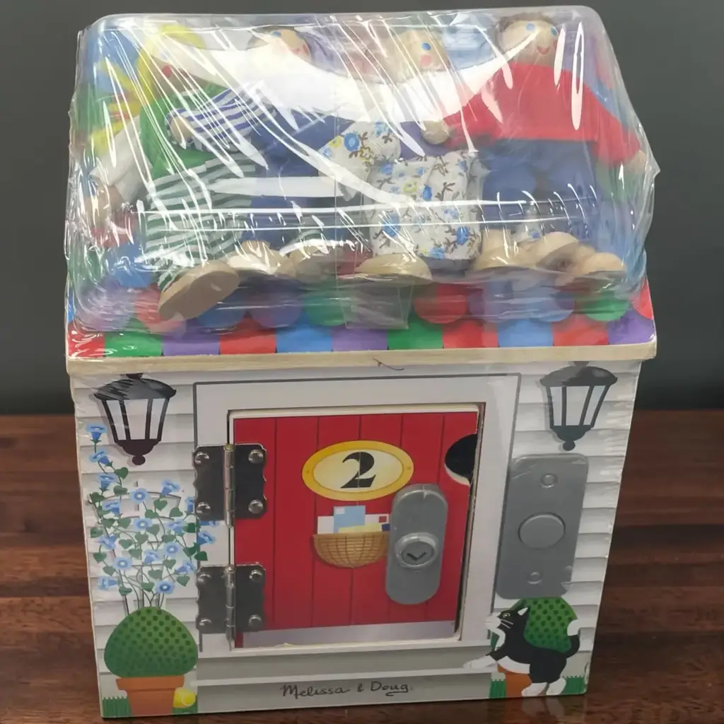 Melissa Doug Doorbell House