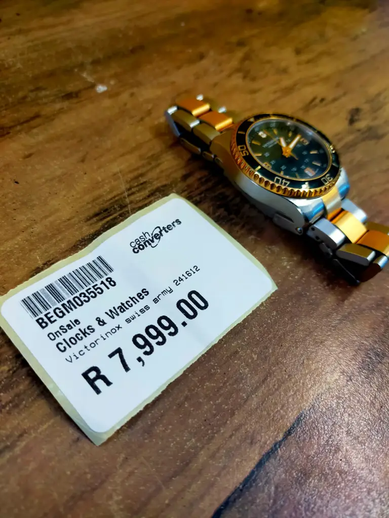 Victorinox Swiss Army Maverick Watch - Vic241605 - View 4