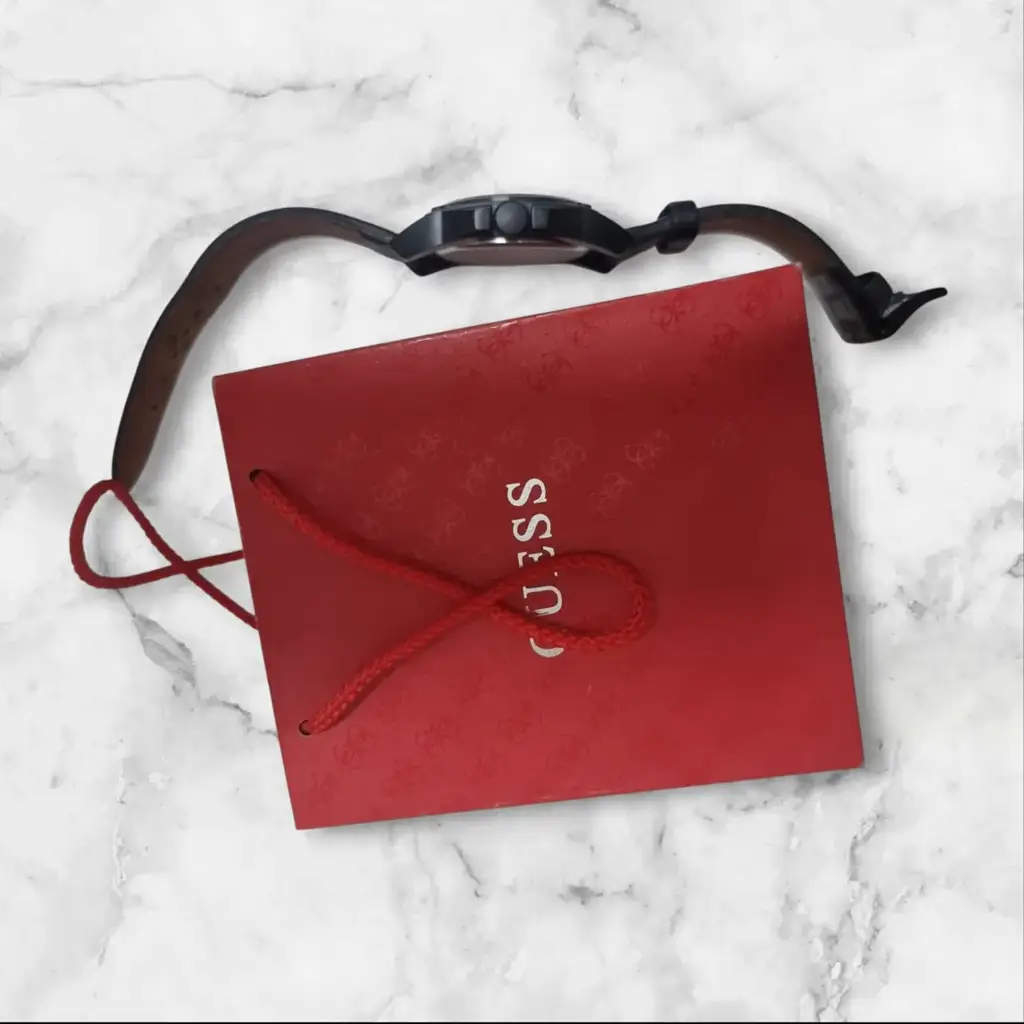 Guess W13513g