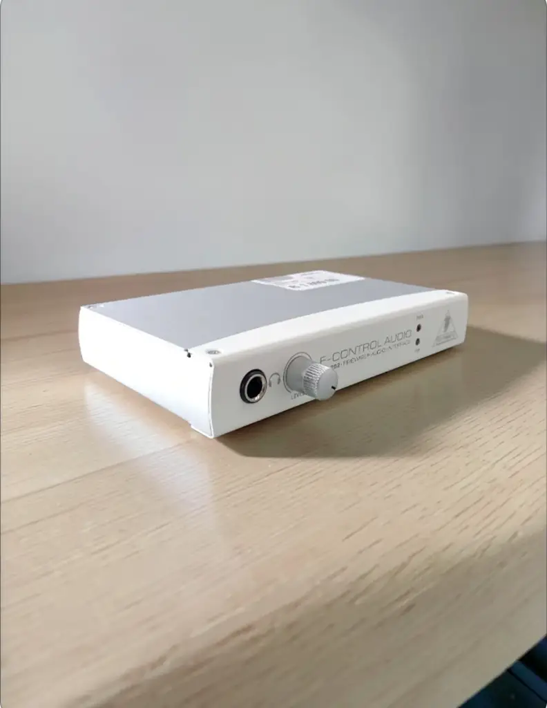 Behringer F-Control Audio Fc202 - View 2
