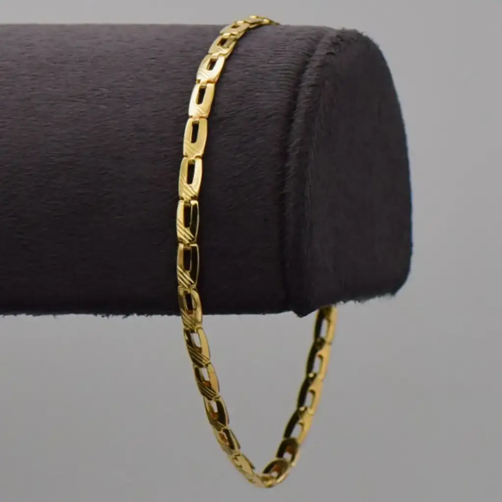 18ct Yellow Gold Bracelet Fancy-Link