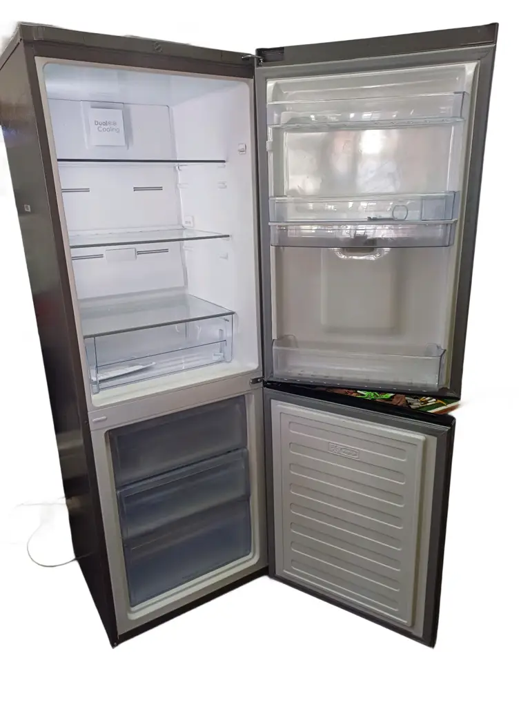 Defy Dac639 302L Fridge - View 2