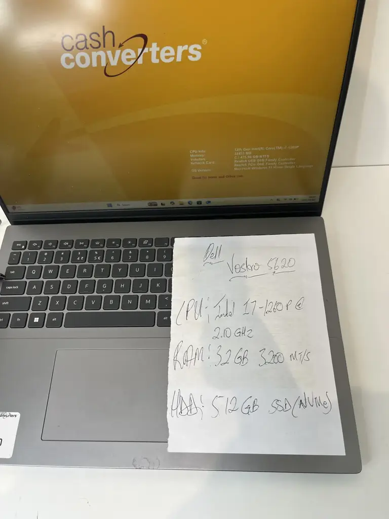 Dell Vostro 5620 Laptop - View 3